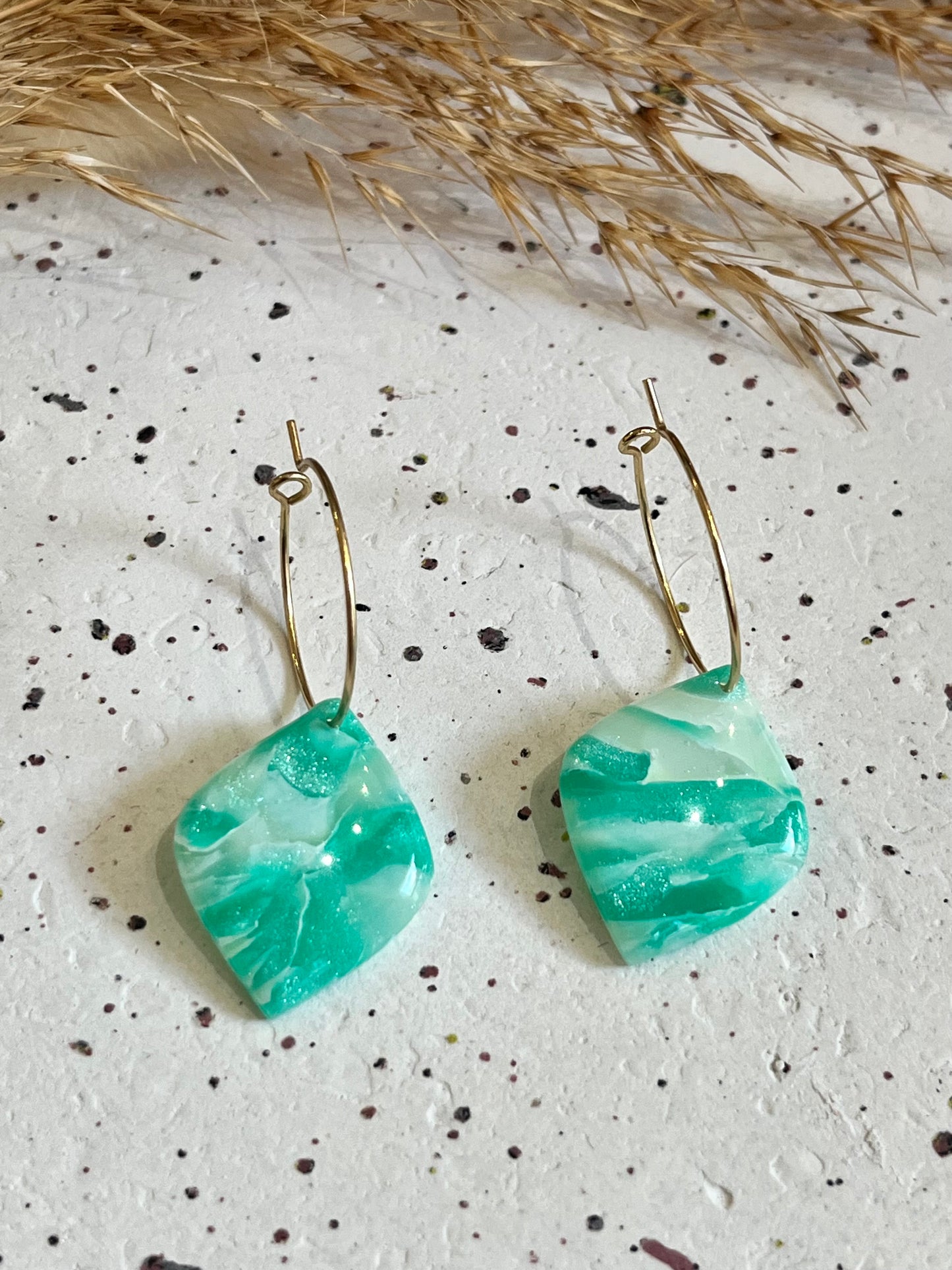 Pearl monochrome #06