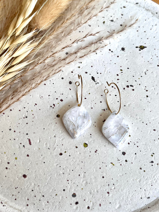 Blanc, beige et doré #02